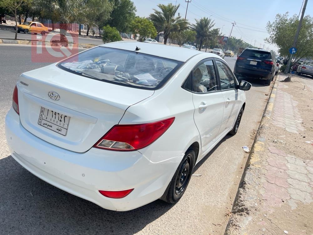هیوندای ئەکسنت